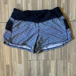 Athleta Women's Vivid Ready Set Shorts in Geo Parade